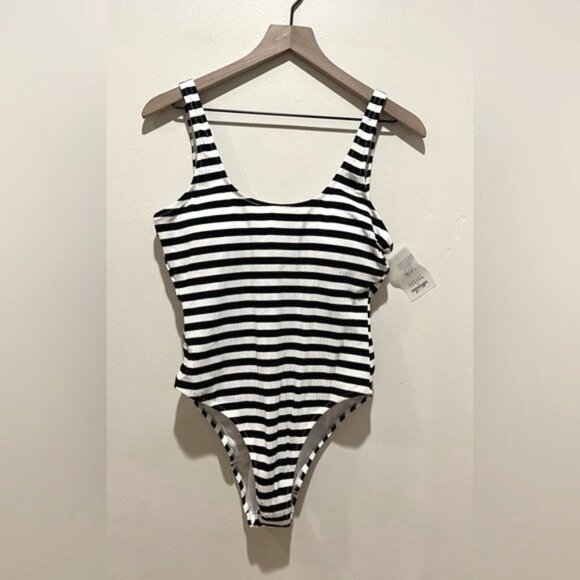 NWT Ashley Graham Bathing Suit - Picture 1 of 1